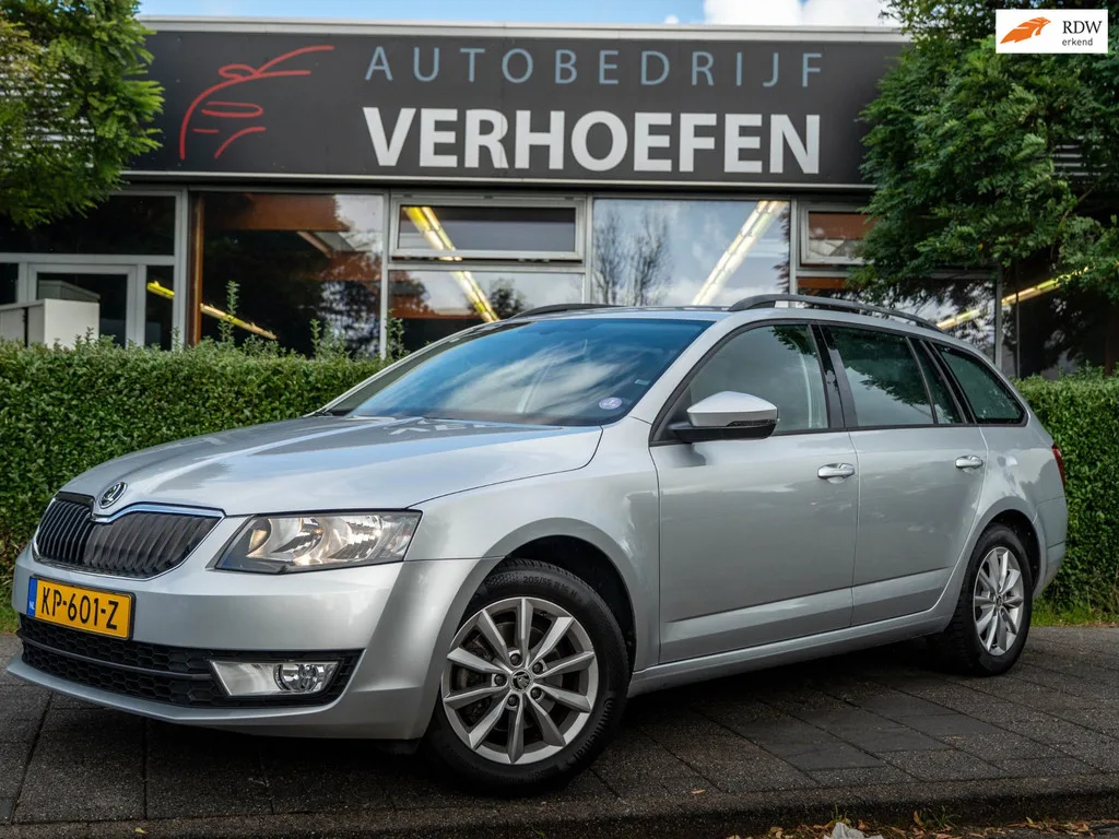 Škoda Octavia (2016) — foto 1