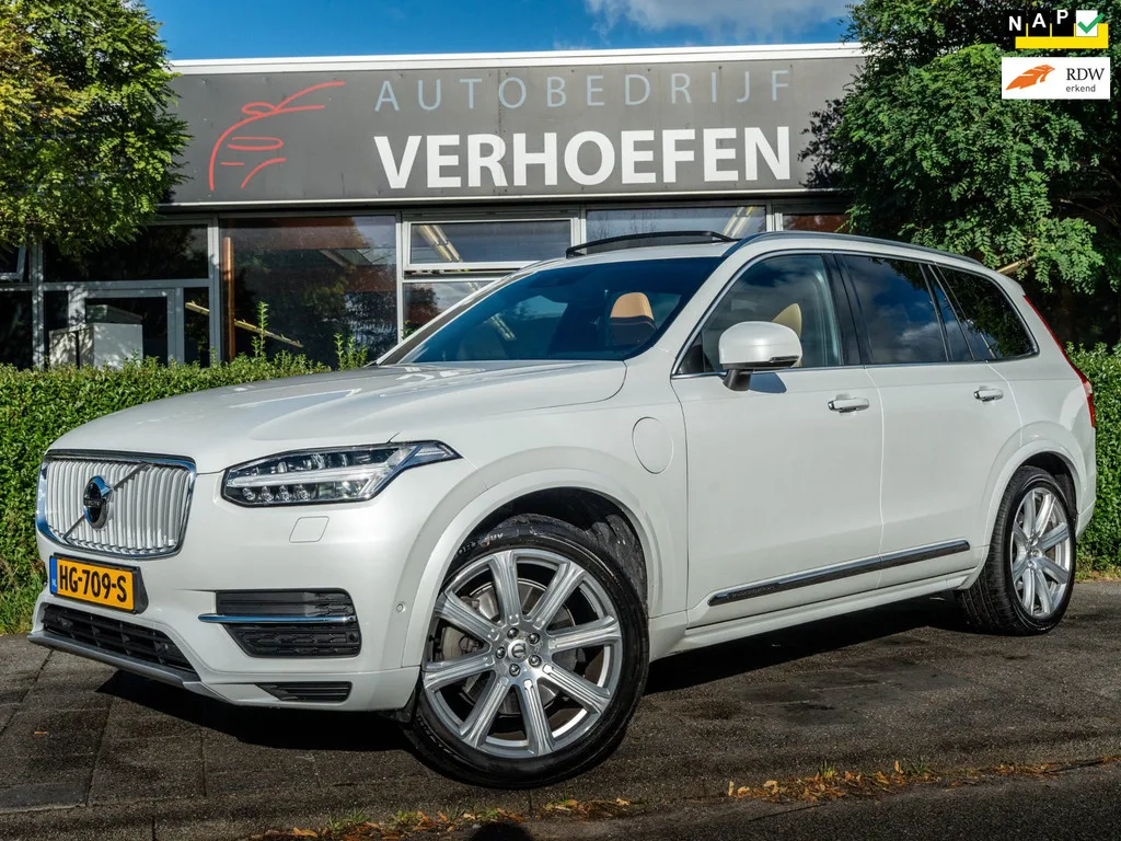 Volvo XC90 (2015) — foto 1