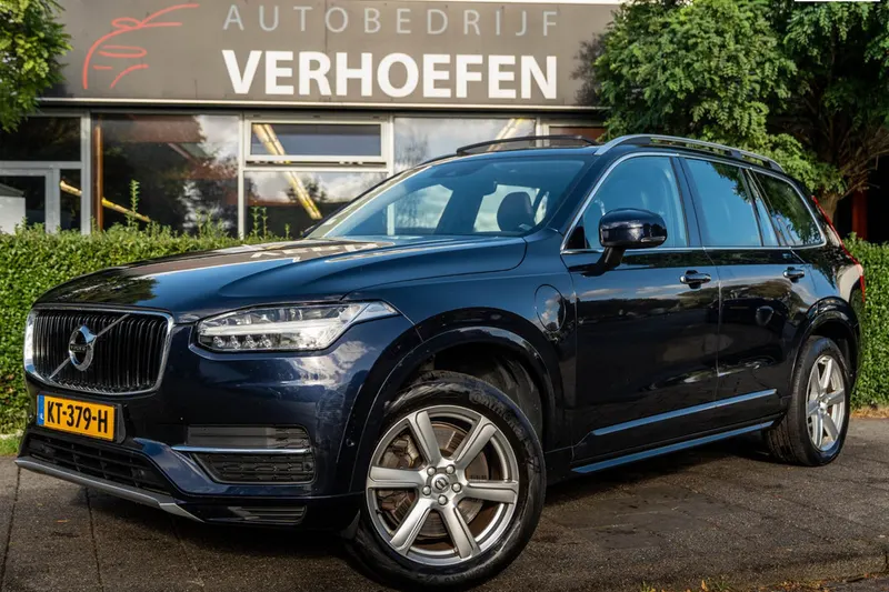 Volvo XC90 (2016)