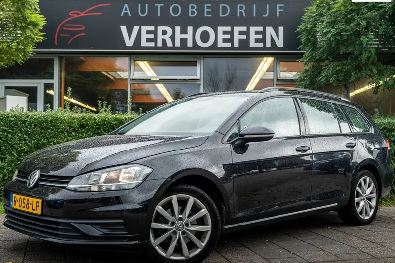Volkswagen Golf (2019)