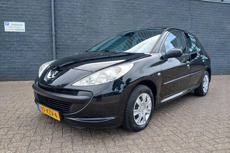 Peugeot 206 (2010)