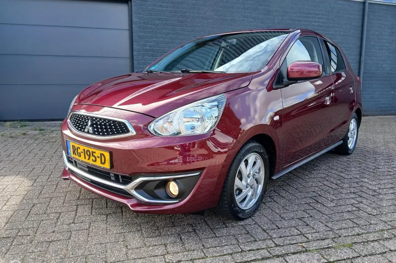 Mitsubishi Space Star (2017)