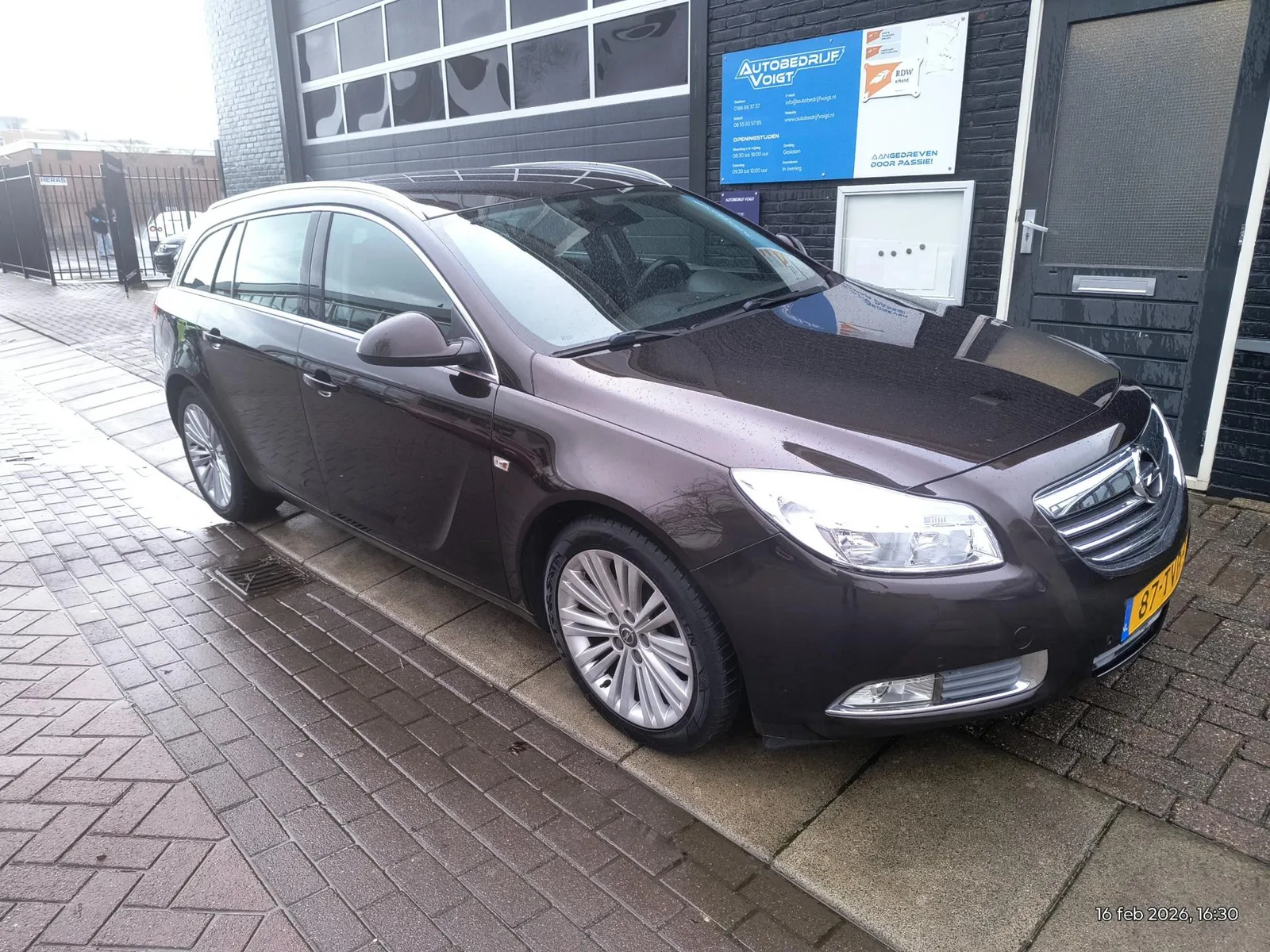 Opel Insignia (2012) — foto 1