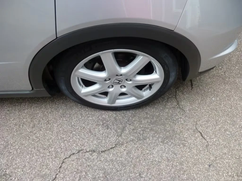 Honda Civic (2009) — foto 1