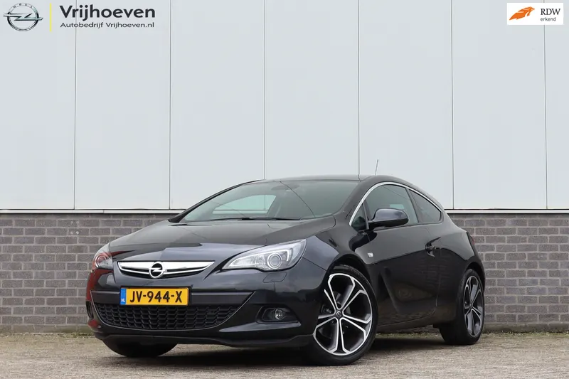 Opel Astra (2012)