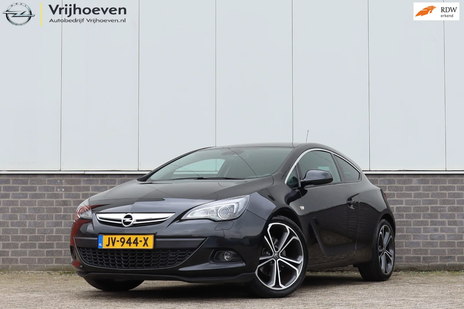 Opel Astra (2012) — foto 1