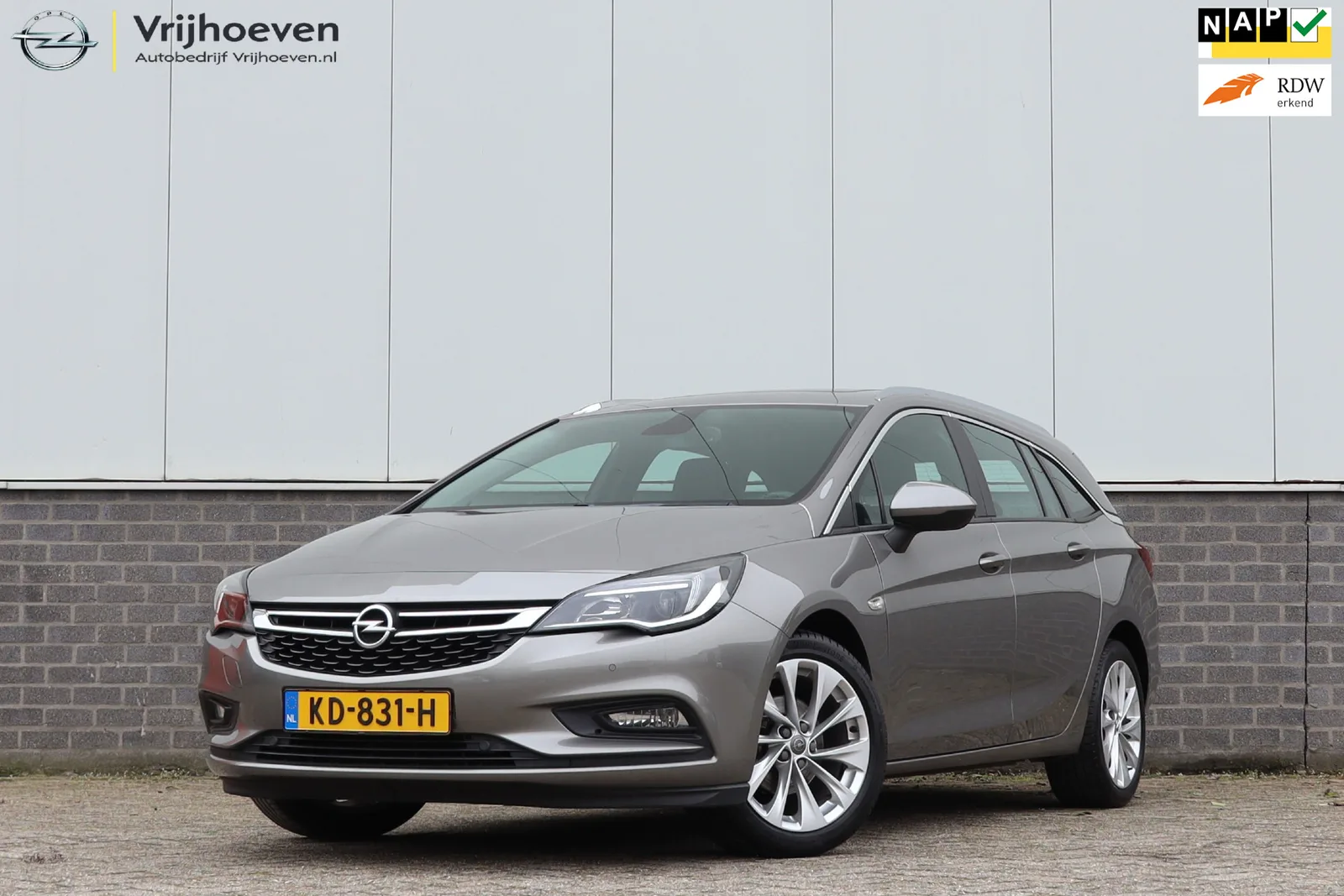 Opel Astra (2016) — foto 1