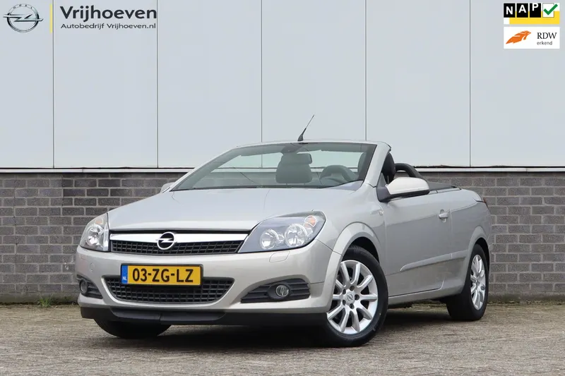 Opel Astra (2008)
