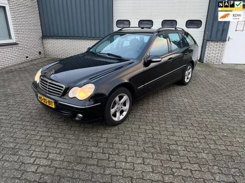 Mercedes-Benz C-Klasse (2007) — foto 1