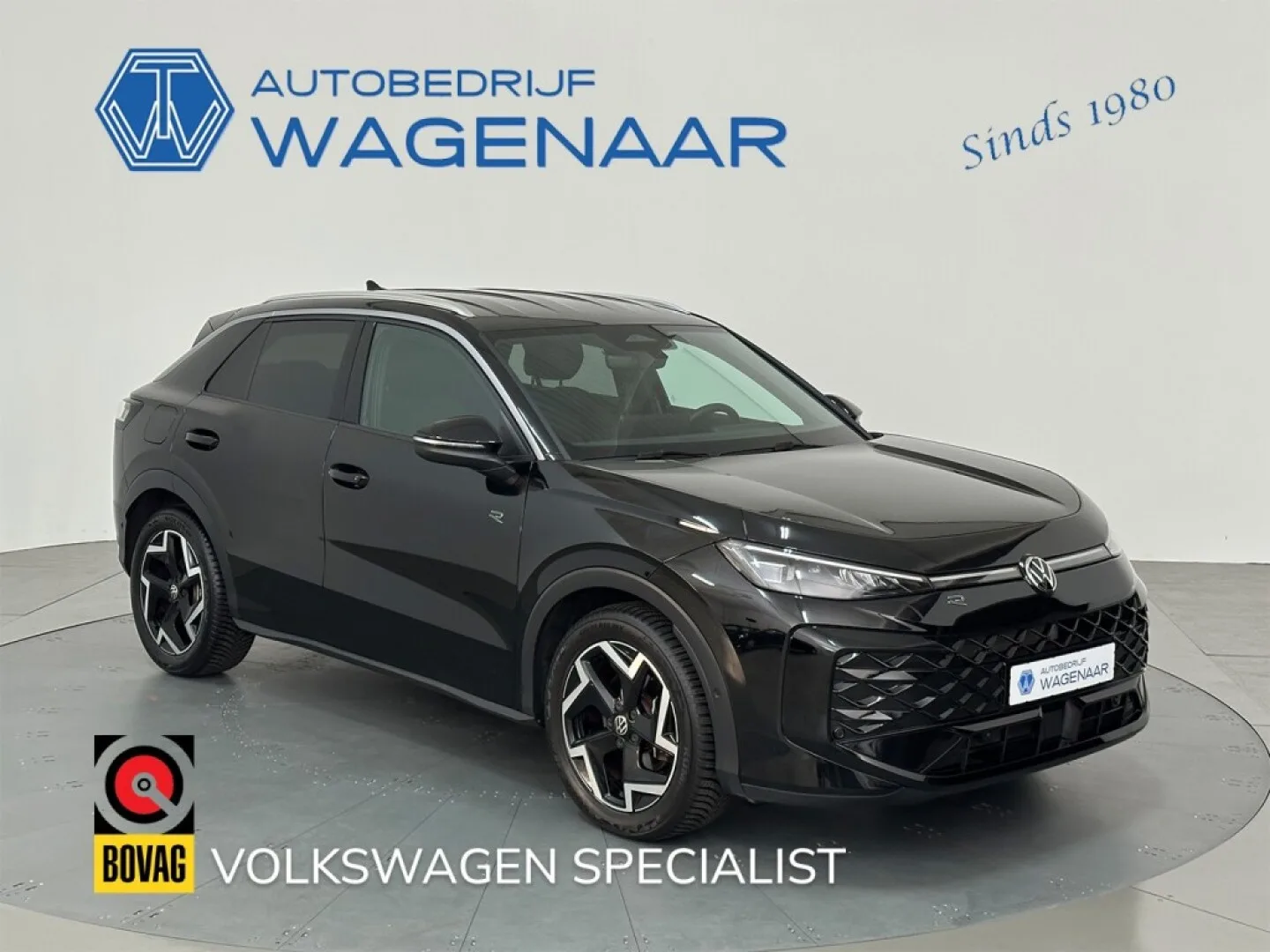 Volkswagen T-Roc (2025) — foto 1