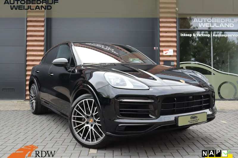 Porsche Cayenne (2023)