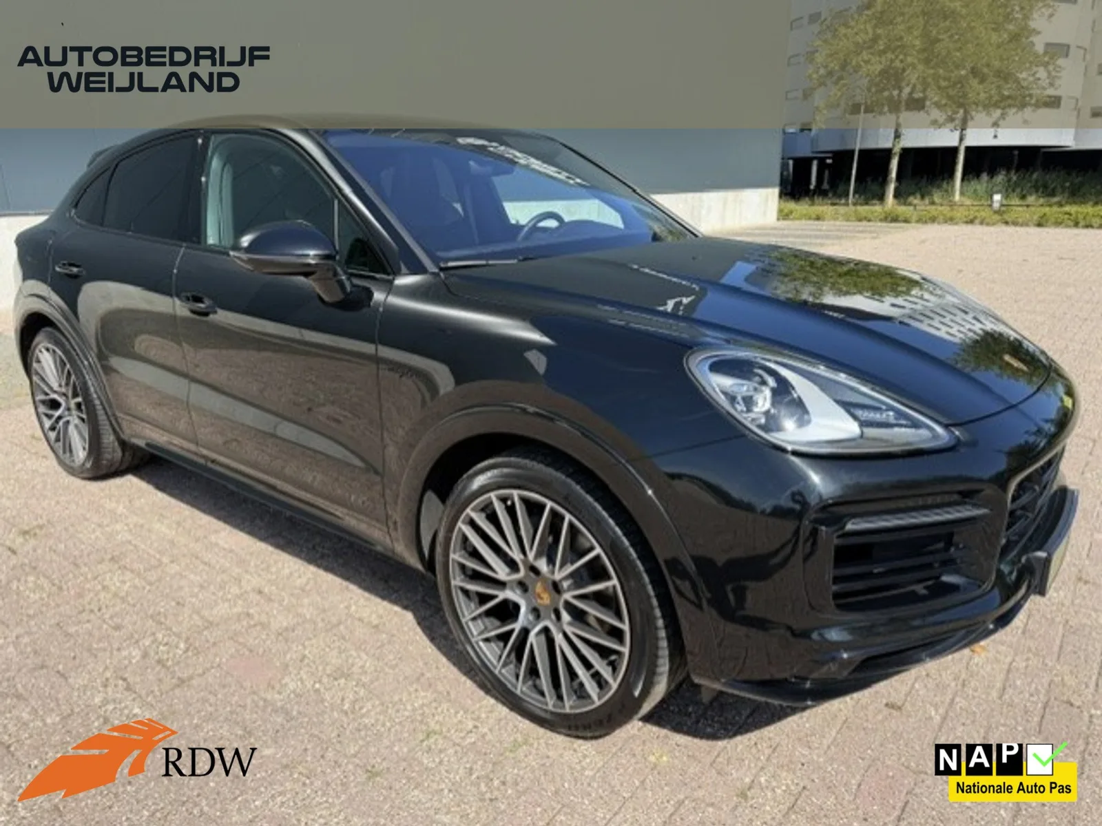 Porsche Cayenne (2023) — foto 1