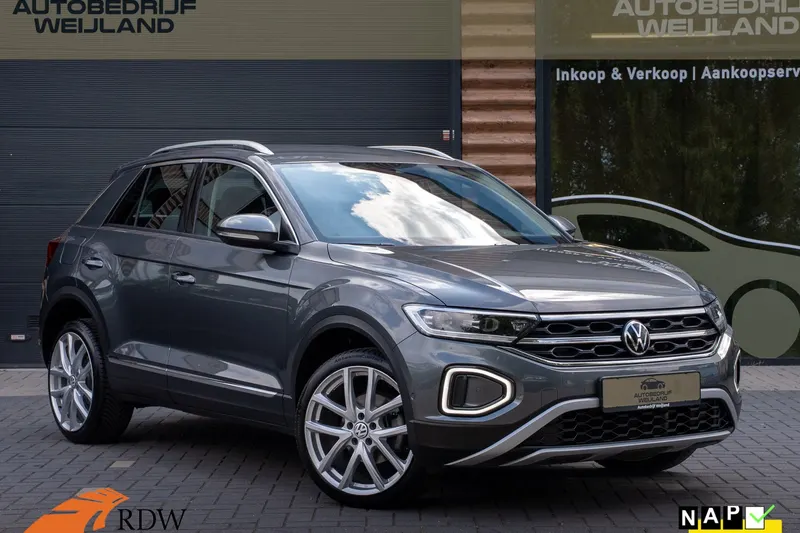 Volkswagen T-Roc (2022)