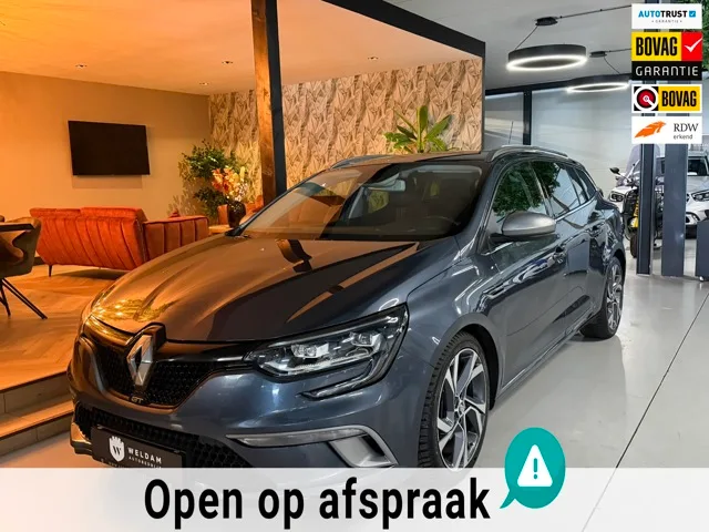 Renault Mégane (2017) — foto 1