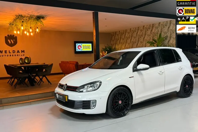 Volkswagen Golf (2012)