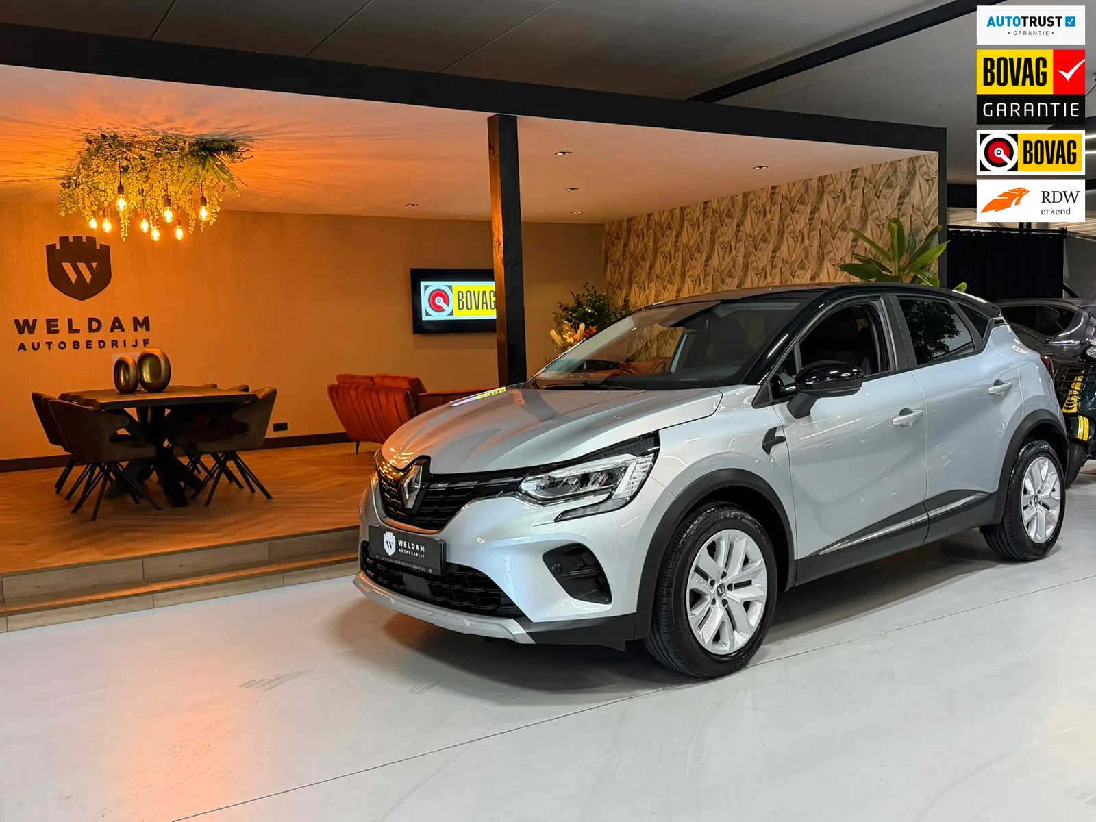 Renault Captur (2020) — foto 1