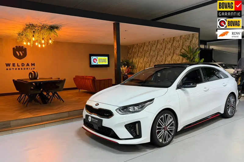 Kia ProCeed (2021)