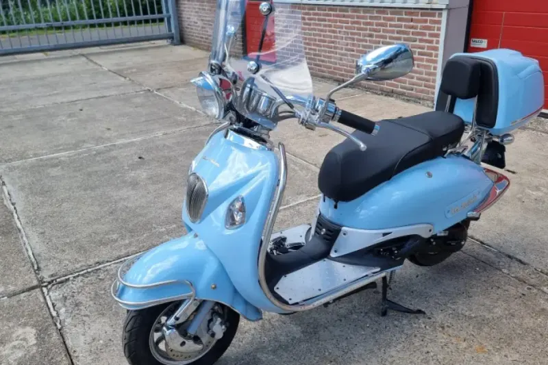 La Souris Bromscooter (2023)