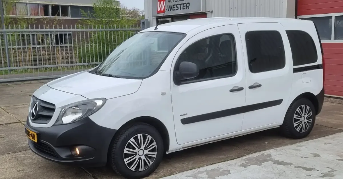Mercedes-Benz Citan (2014) — foto 1