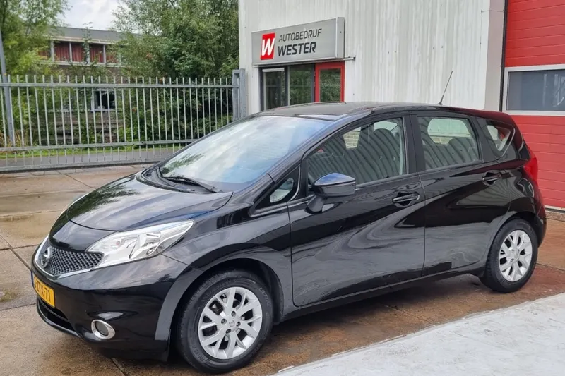 Nissan Note (2015)