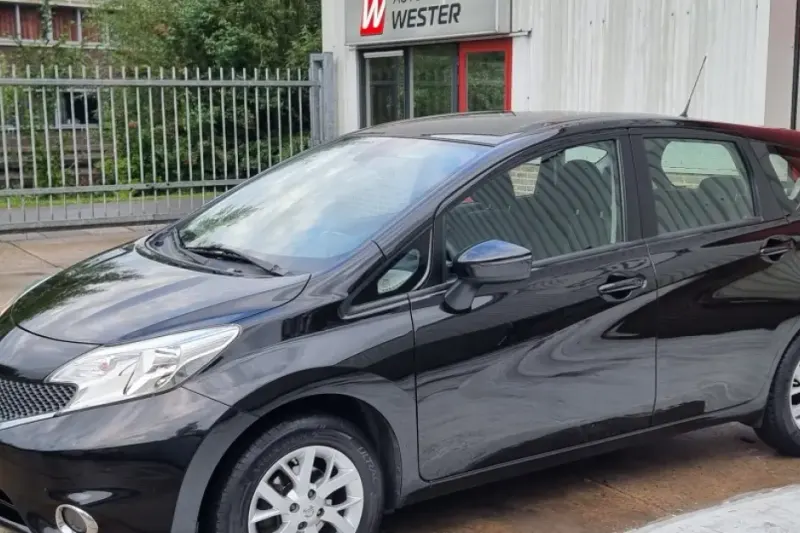 Nissan Note (2015)
