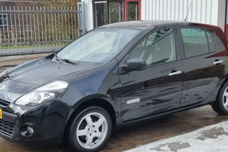 Renault Clio (2012)