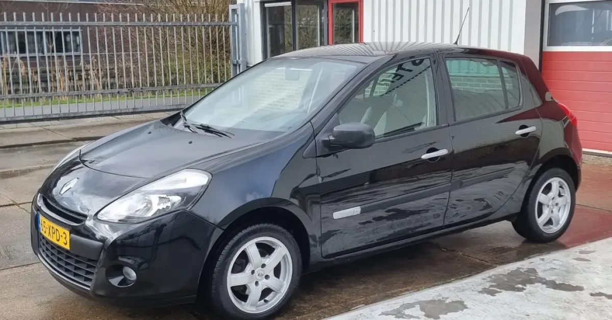 Renault Clio (2012) — foto 1