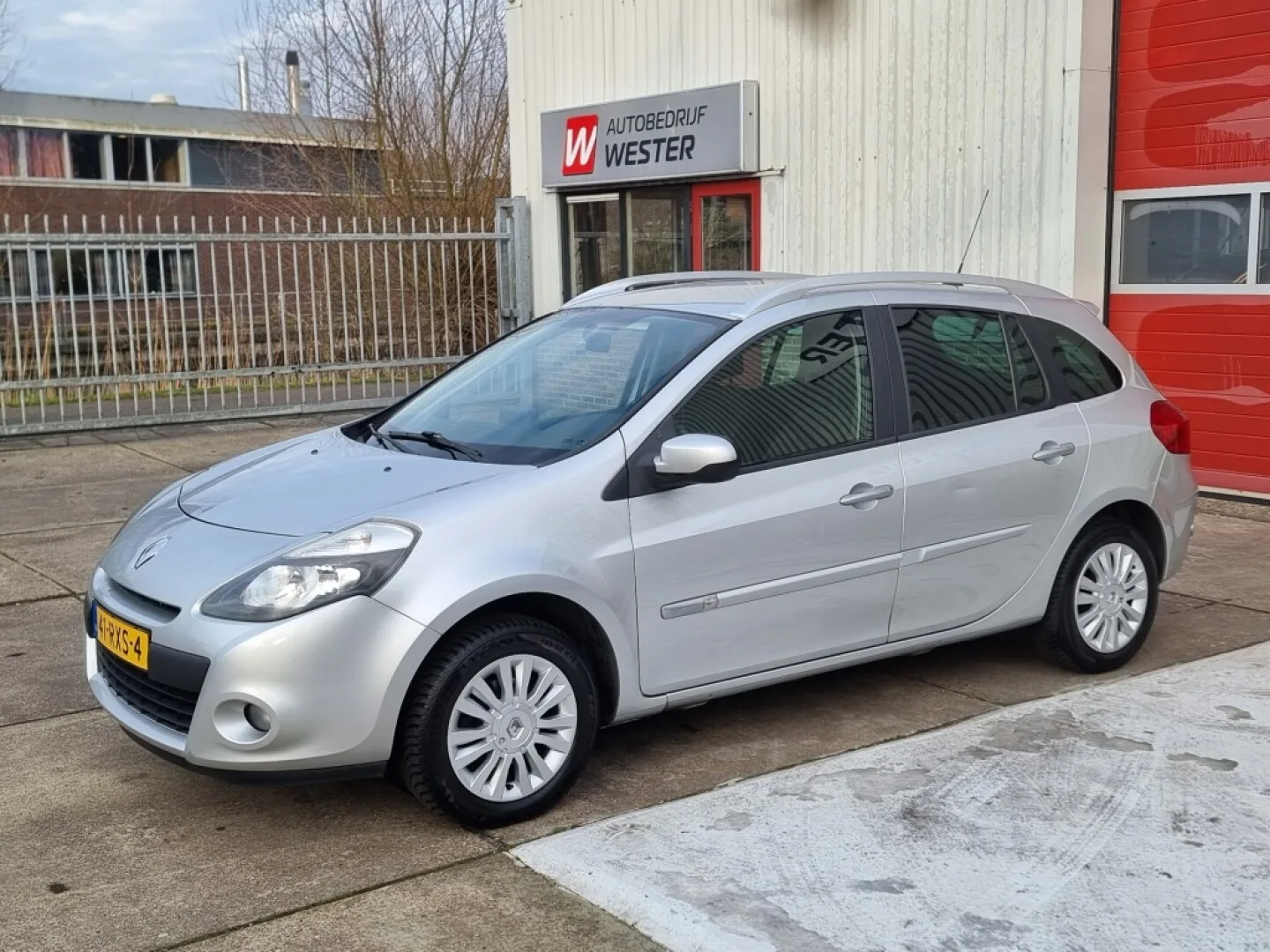 Renault Clio (2011) — foto 1