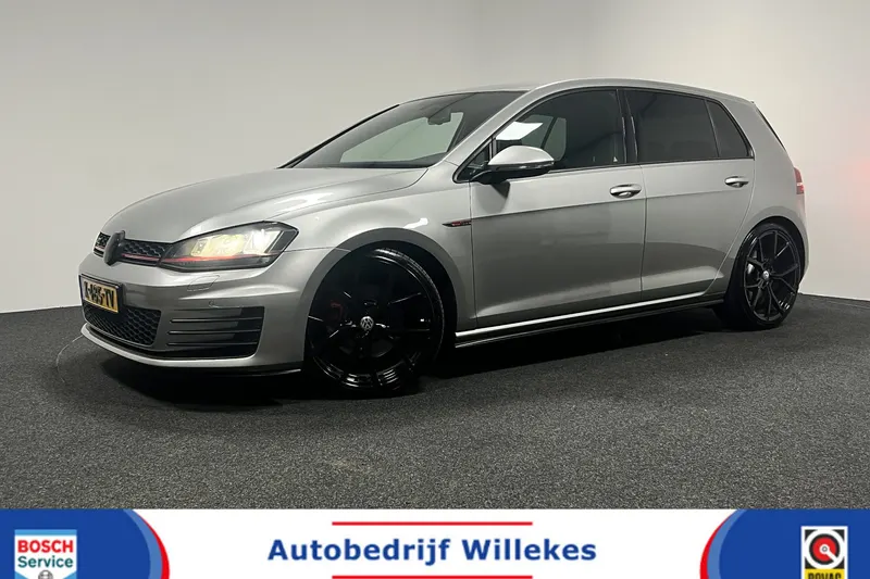 Volkswagen Golf (2015)