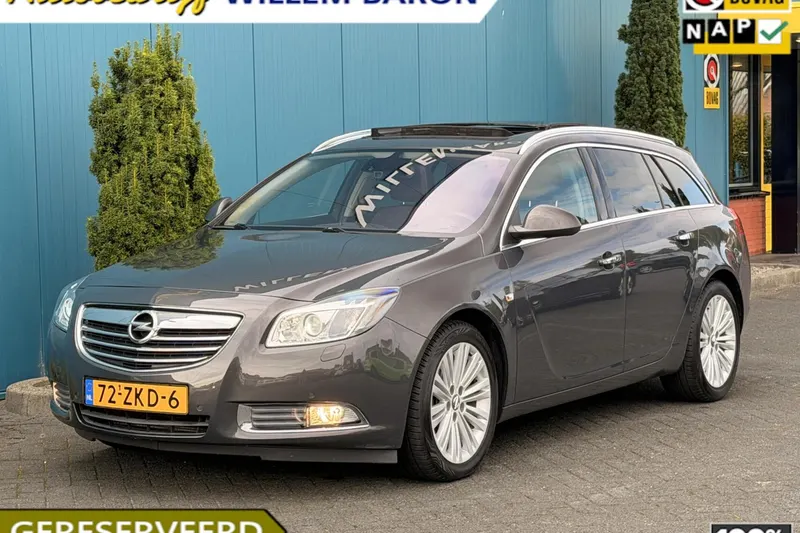 Opel Insignia (2012)