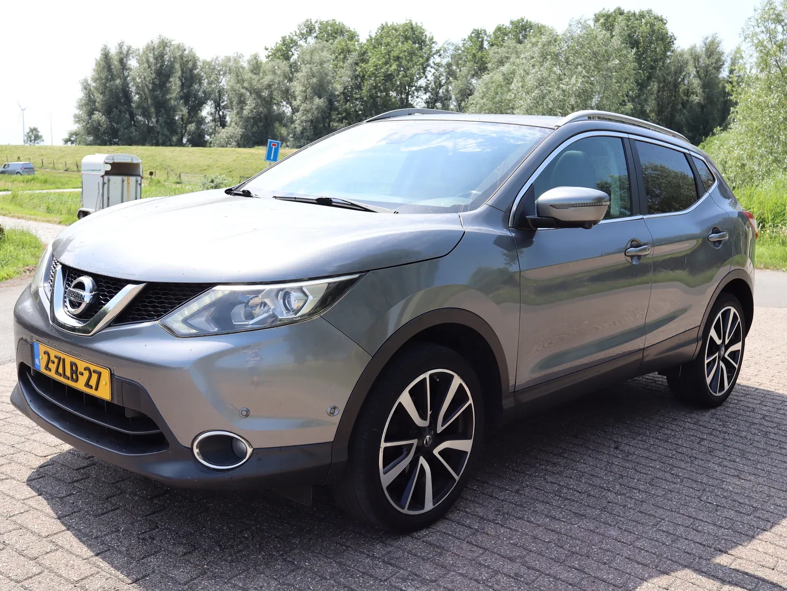 Nissan Qashqai (2015) — foto 1