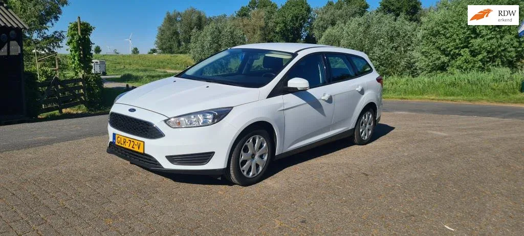 Ford Focus (2017) — foto 1
