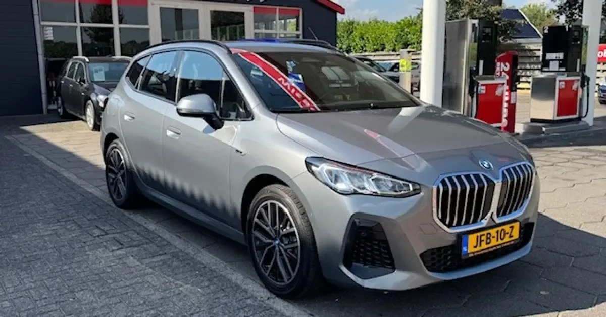 BMW 2-Serie (2023) — foto 1