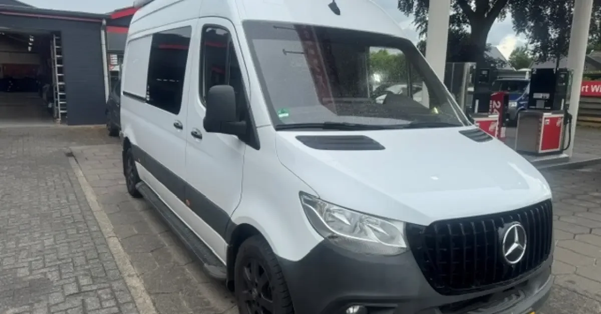 Mercedes-Benz Sprinter (2021) — foto 1