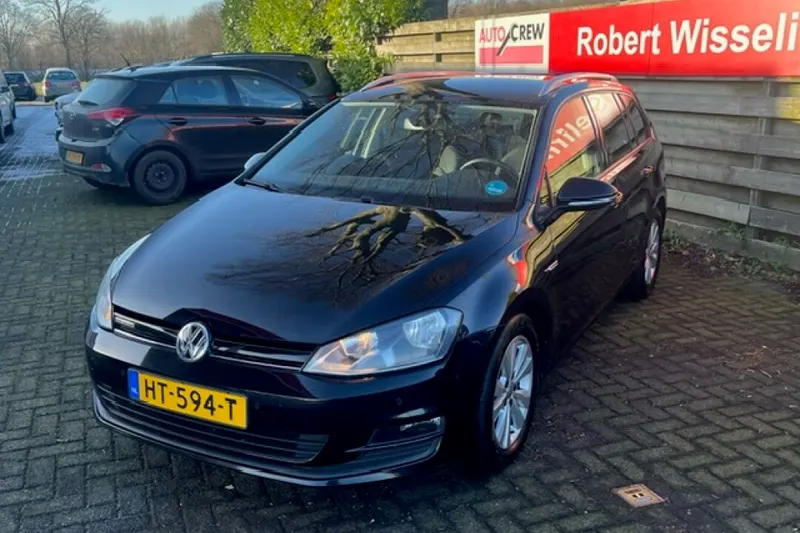 Volkswagen Golf (2015)