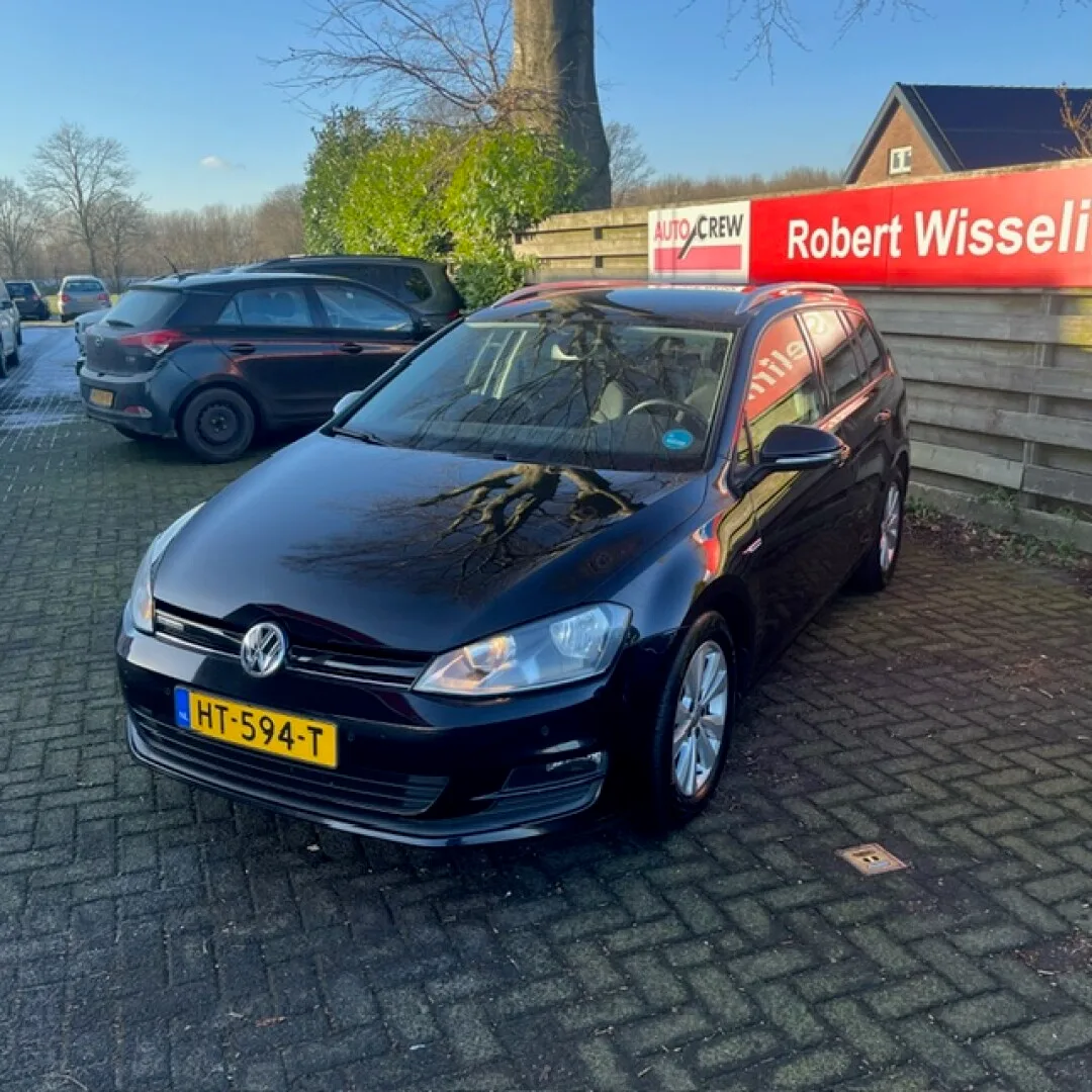 Volkswagen Golf (2015) — foto 1