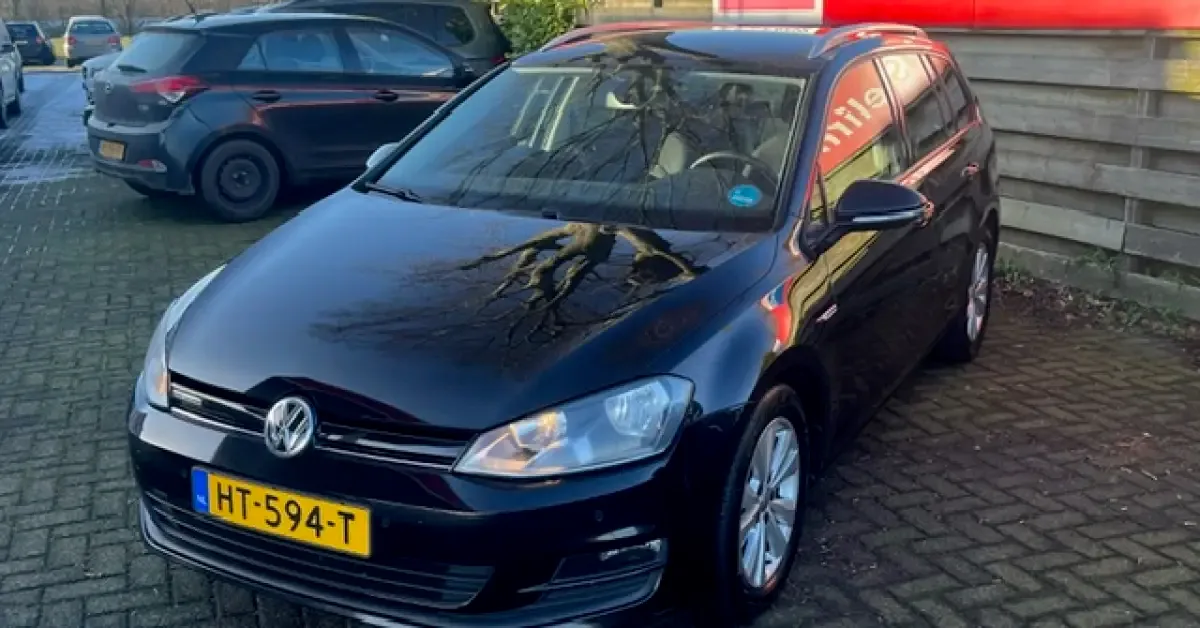 Volkswagen Golf (2015) — foto 1
