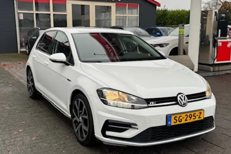 Volkswagen Golf (2018)