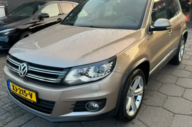 Volkswagen Tiguan (2016)