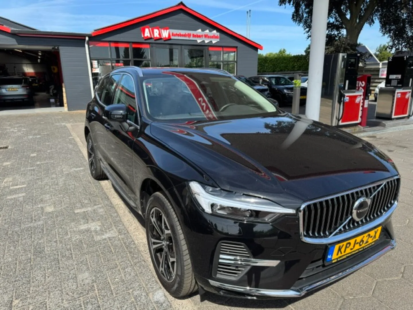 Volvo XC60 (2022) — foto 1