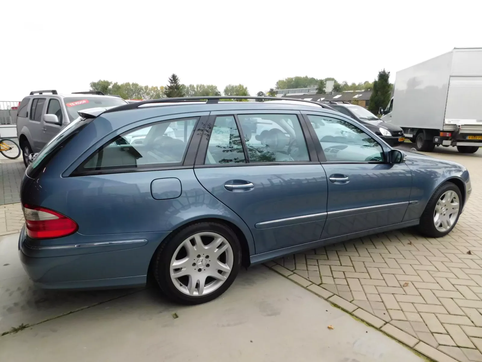 Mercedes-Benz E-Klasse (2004) — foto 1