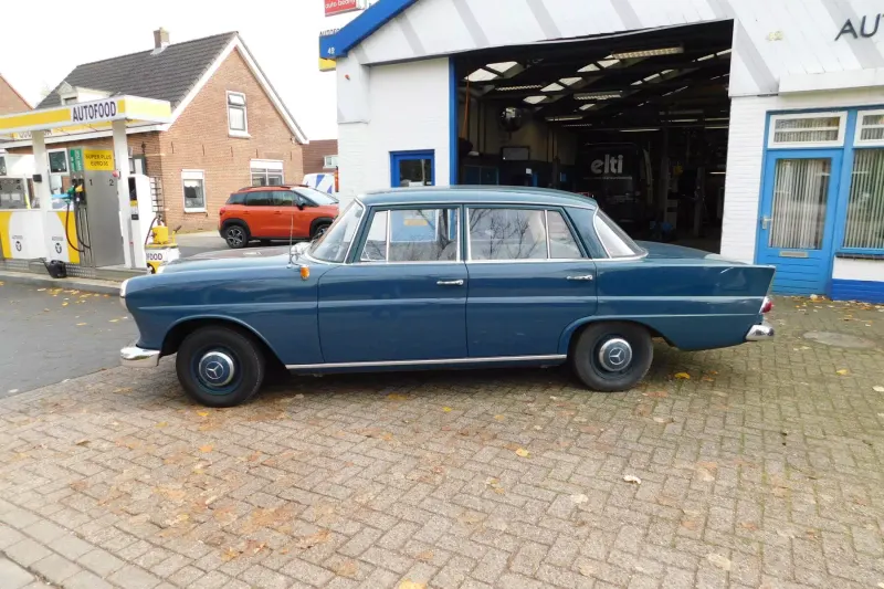 Mercedes-Benz 190-Serie (1963)