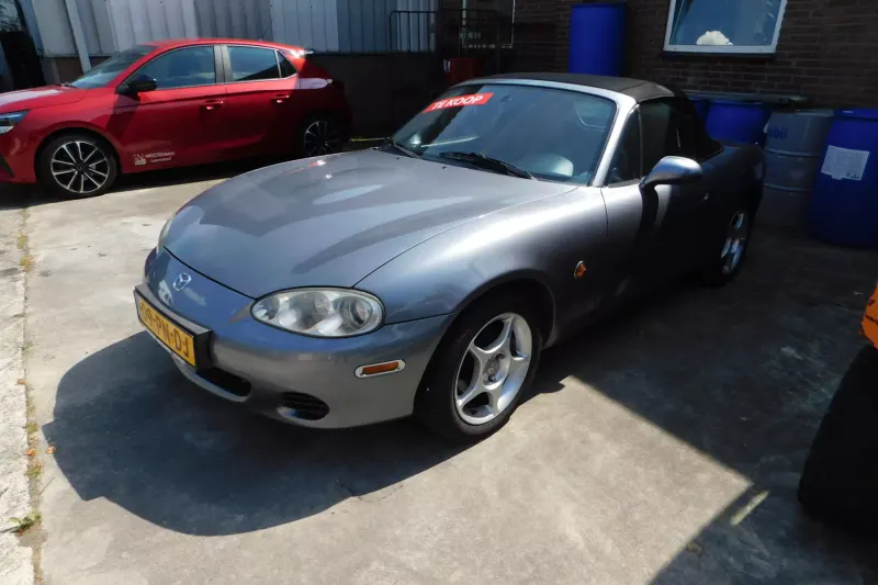 Mazda MX (2004)