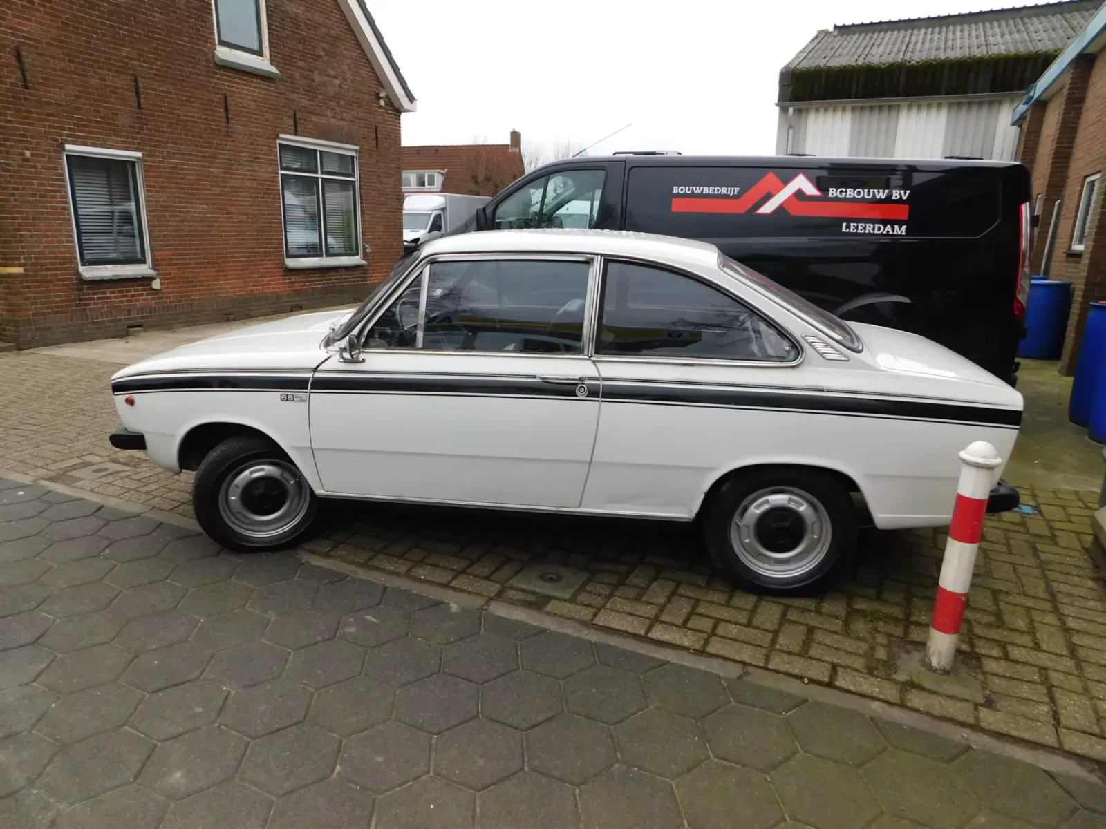DAF 66 (1974) — foto 1