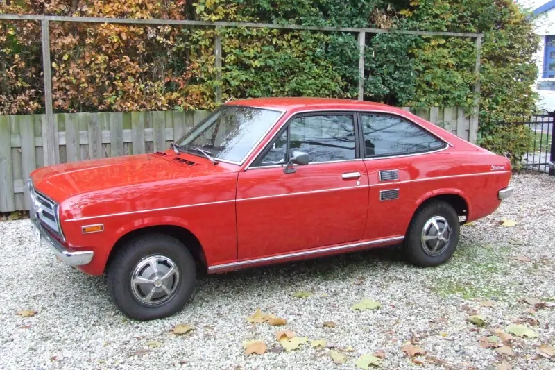 Datsun 1200 (1971)