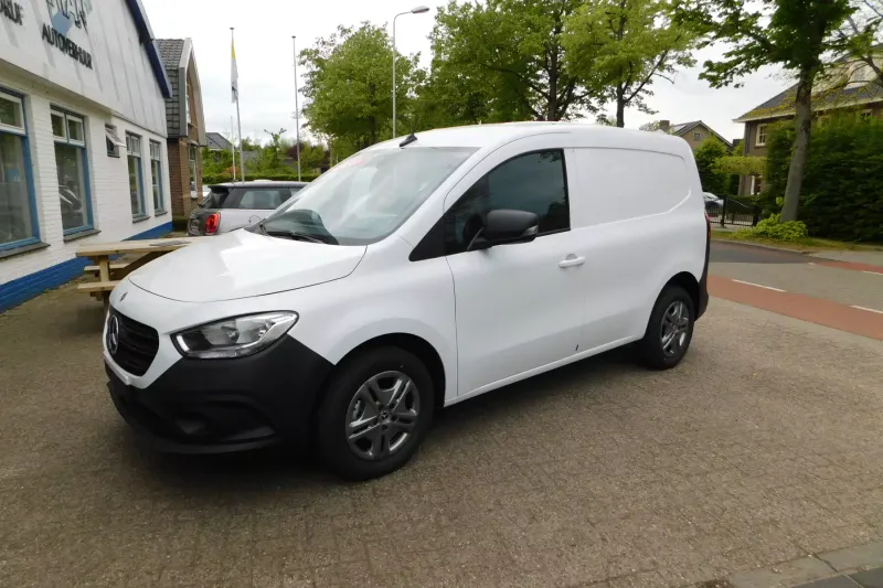 Mercedes-Benz Citan (2023)