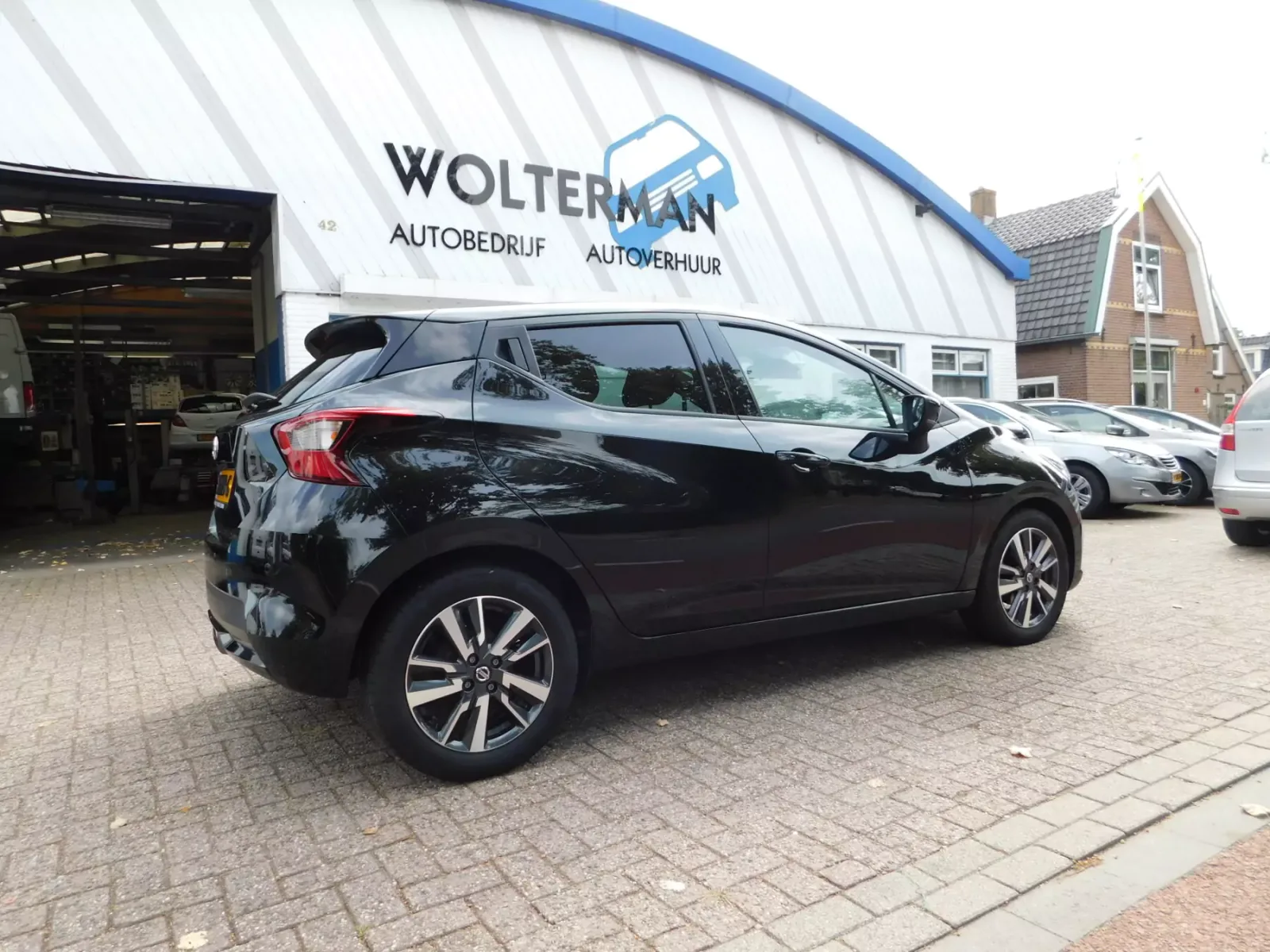 Nissan Micra (2018) — foto 1