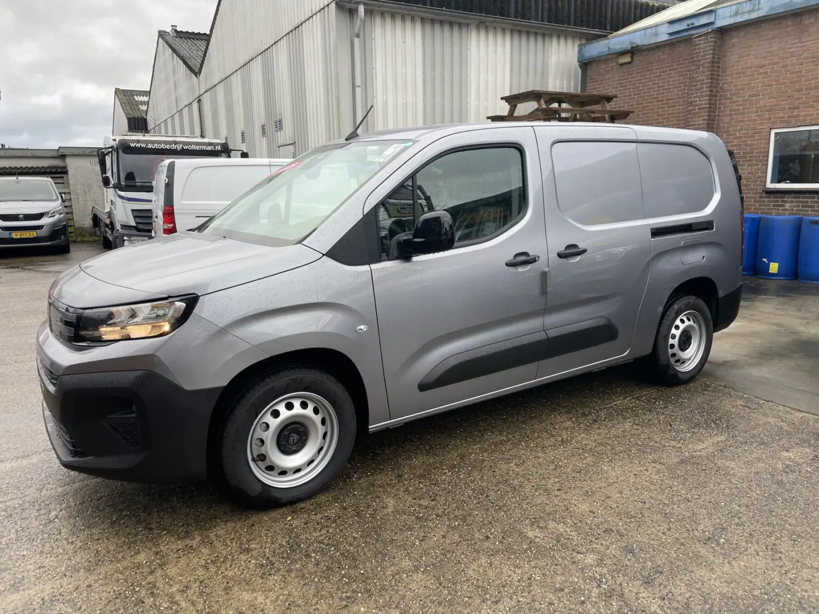 Peugeot Partner (2024) — foto 1
