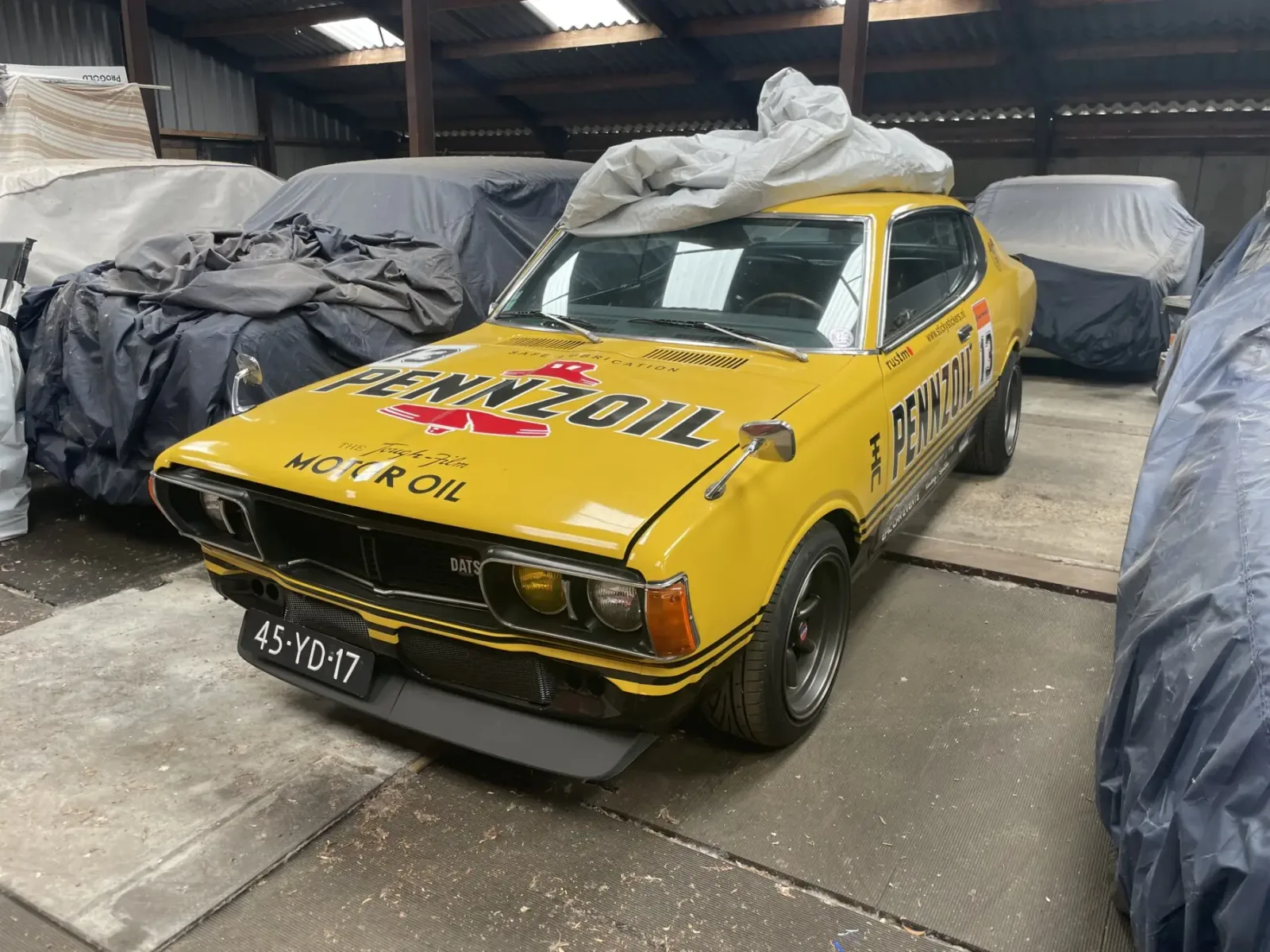 Datsun 180B (1976) — foto 1