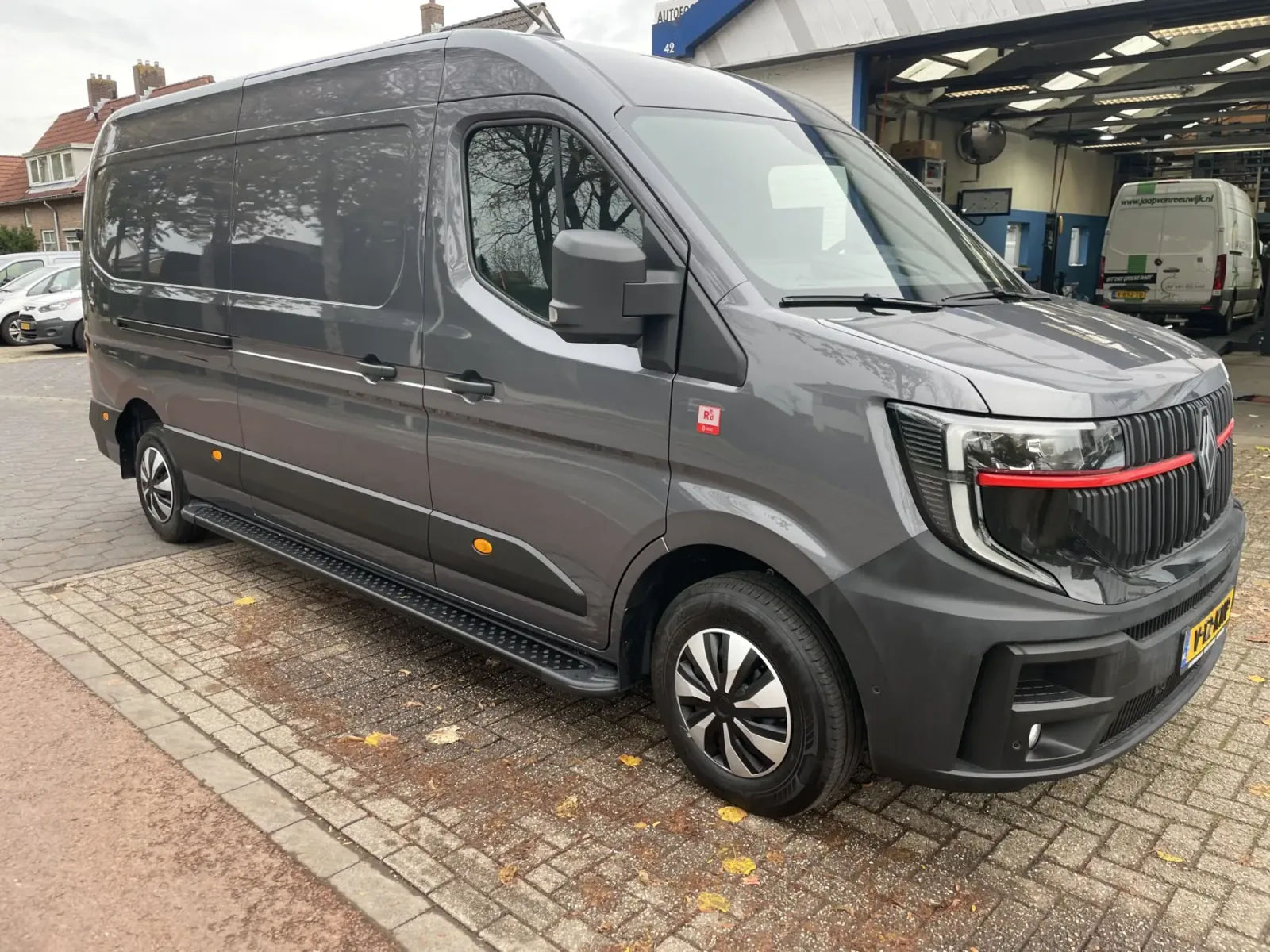 Renault Master (2024) — foto 1